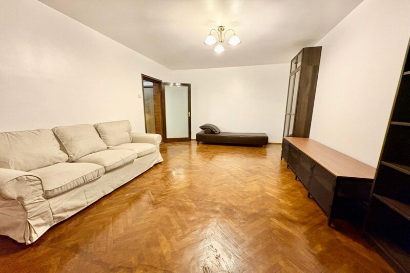 Unirii, Negru Voda, apartament 2 camere spatios, 70 mp,